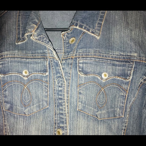 Jean Jacket - Picture 3 of 5